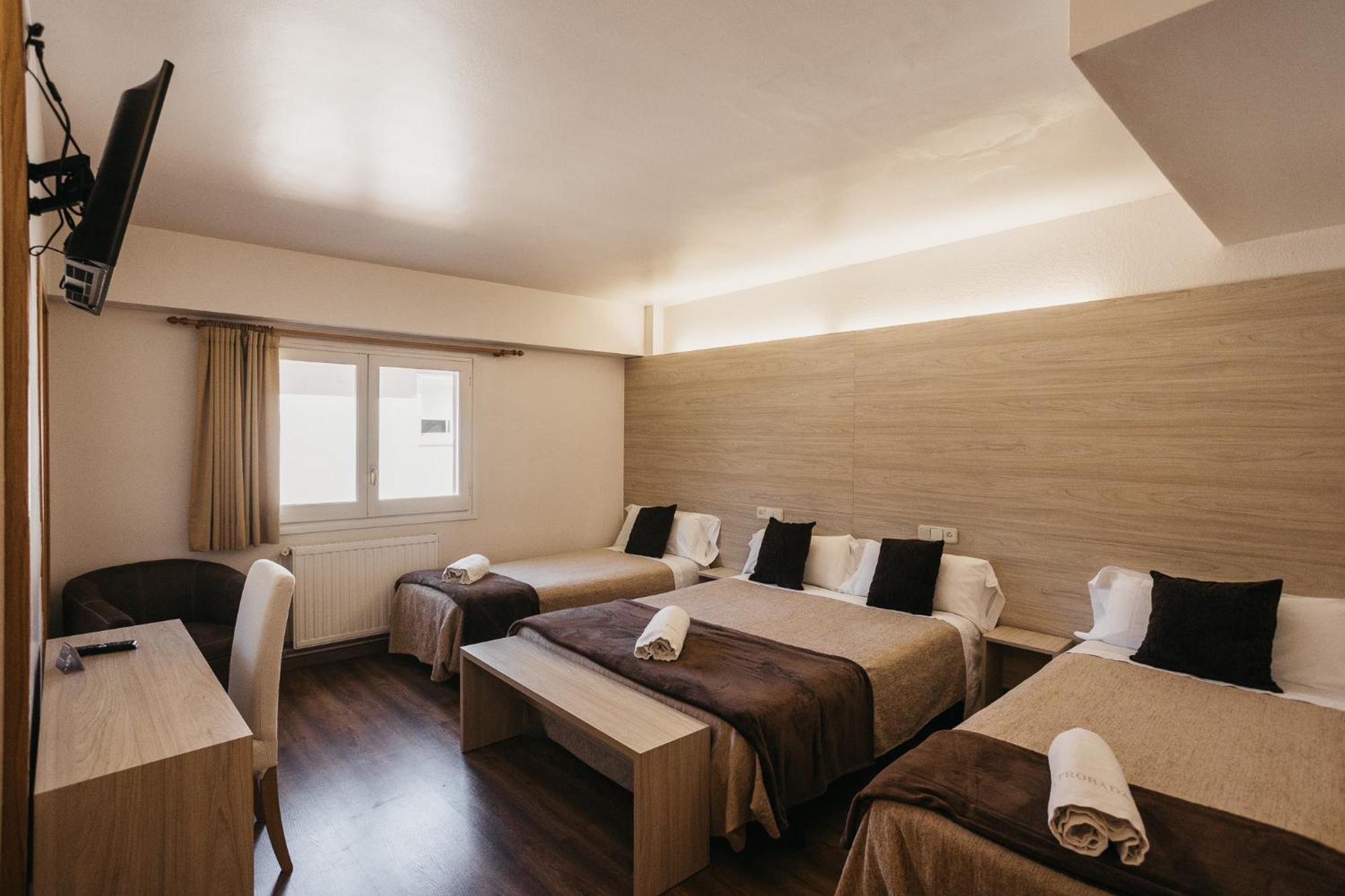 La Trobada Hotel Sport Ripoll Kültér fotó