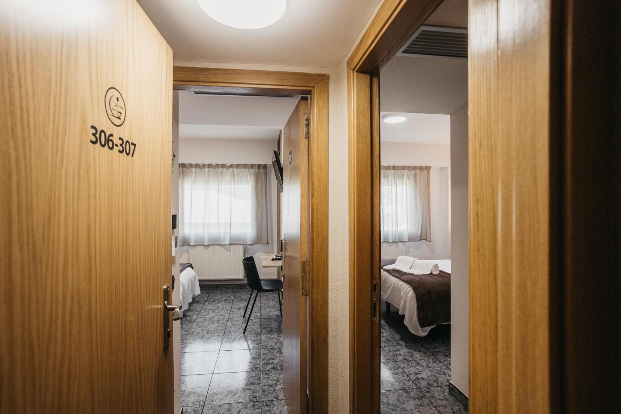 La Trobada Hotel Sport Ripoll Kültér fotó