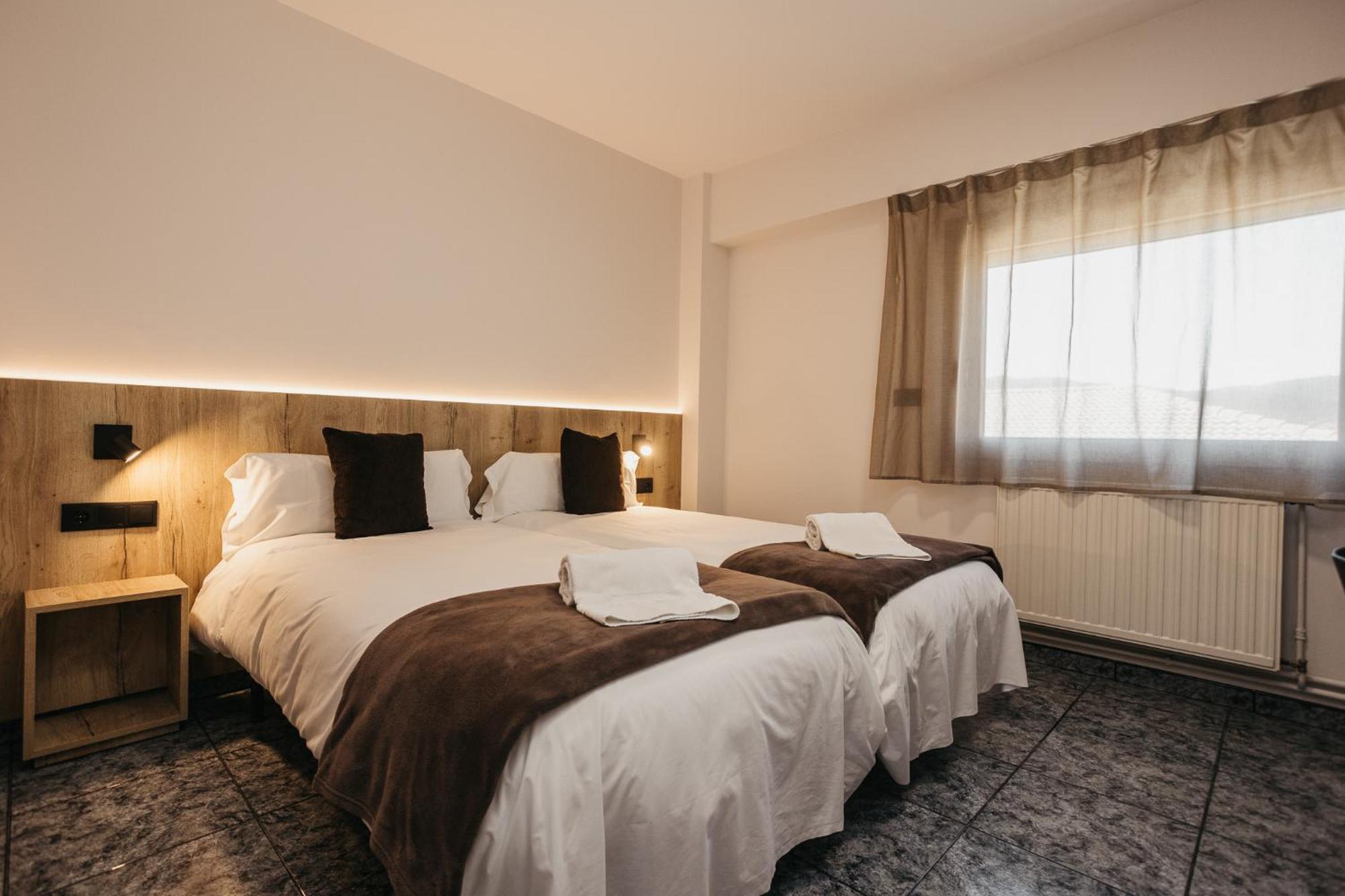 La Trobada Hotel Sport Ripoll Kültér fotó