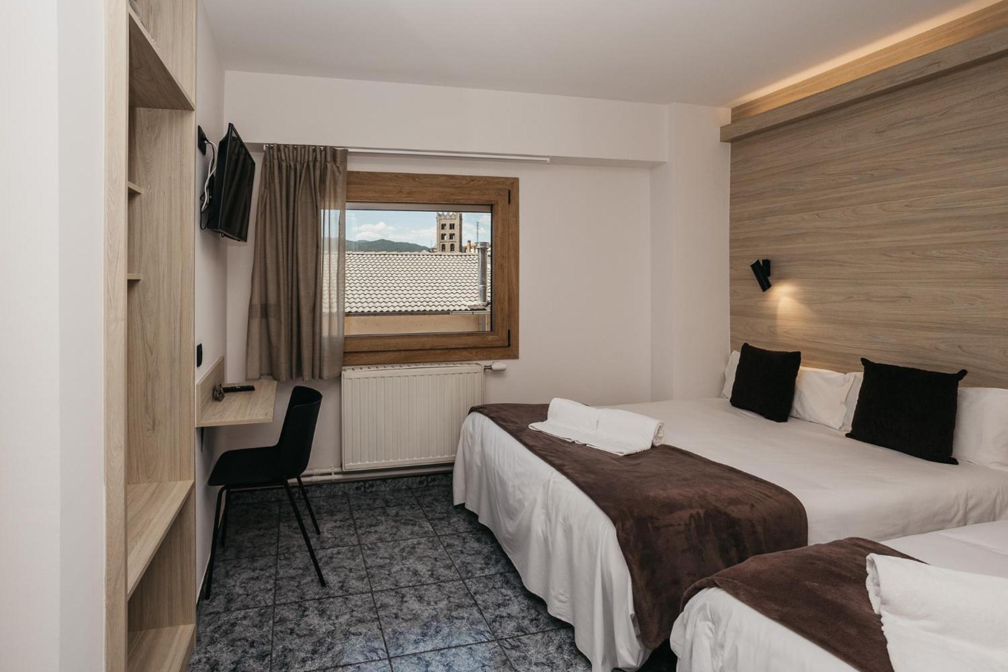 La Trobada Hotel Sport Ripoll Kültér fotó