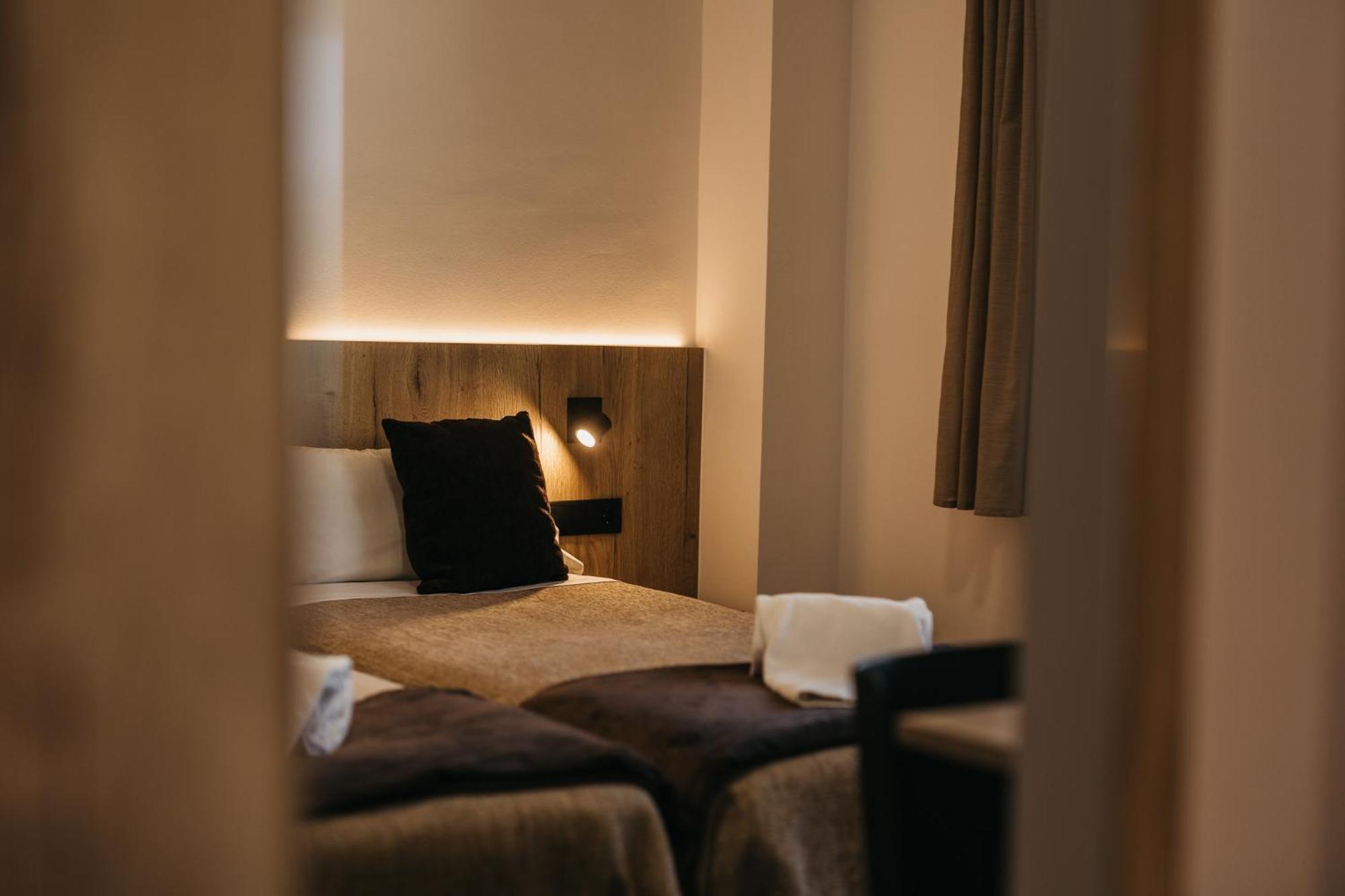 La Trobada Hotel Sport Ripoll Kültér fotó
