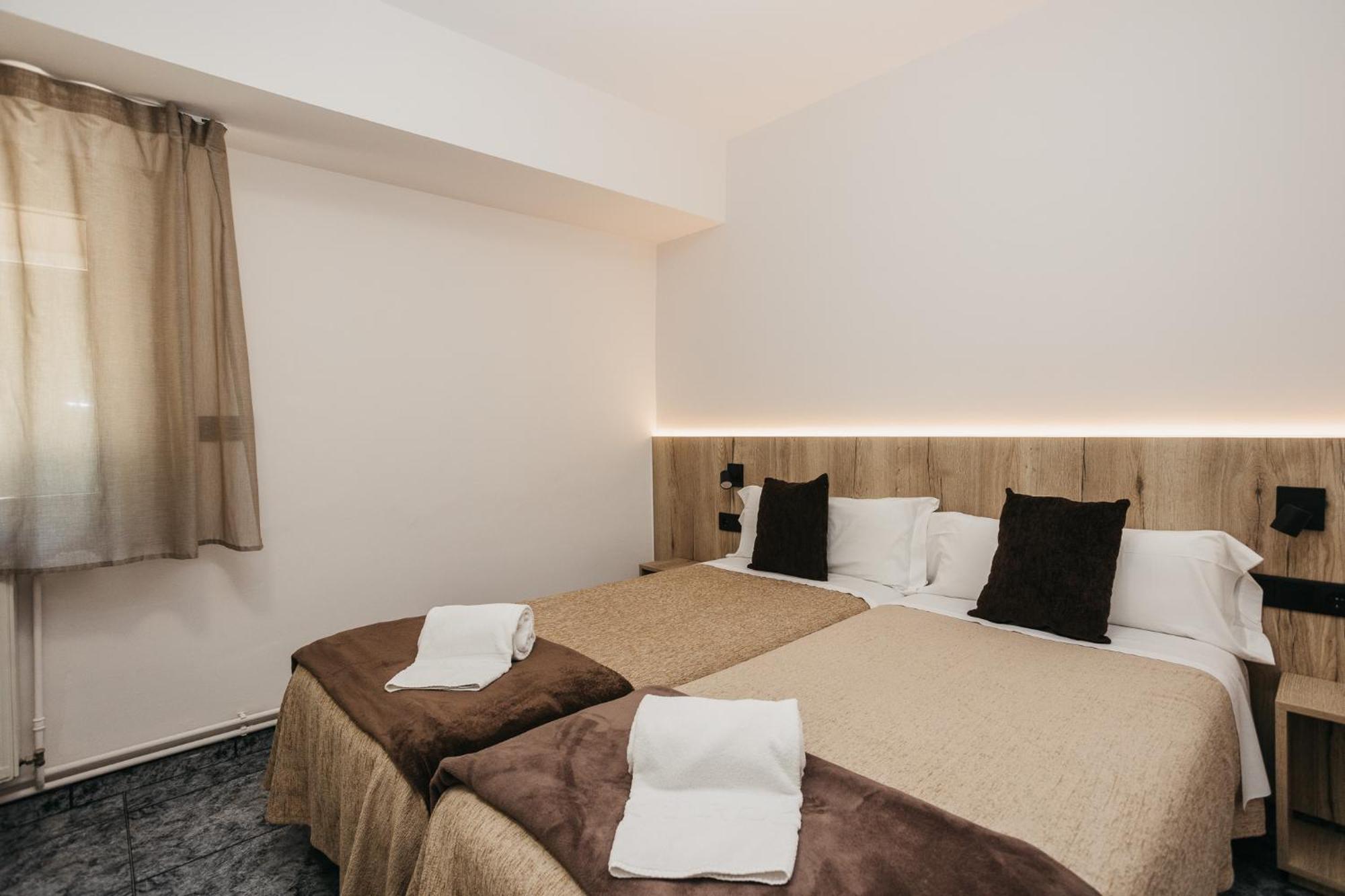 La Trobada Hotel Sport Ripoll Kültér fotó